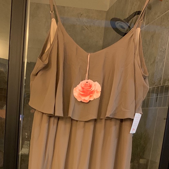 Bridesmaid dress: never worn - Picture 1 of 5